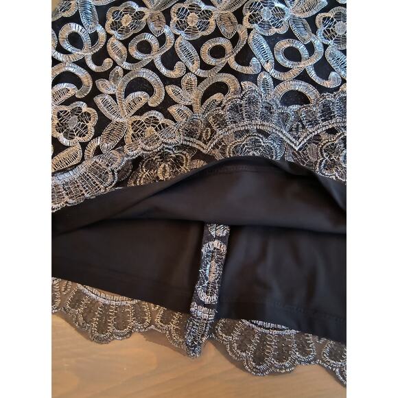 Lauren Ralph Lauren Cocktail Dress Women's Size 12 Black Silver Metallic Lace - Picture 9 of 16